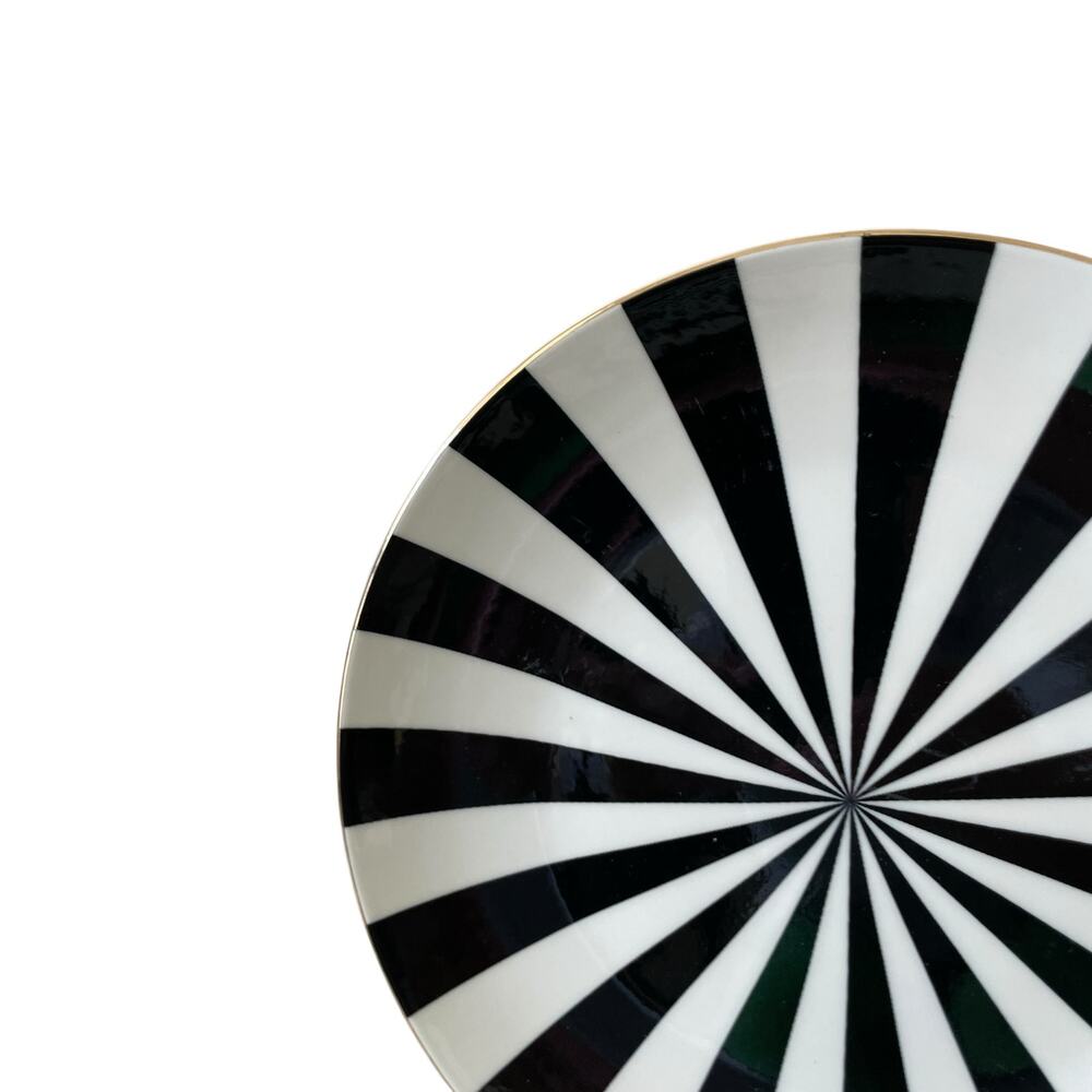 Christian Siriano Salad Plates 8in Porcelain Set of 4 Black White Candy Stripe - Picture 10 of 12